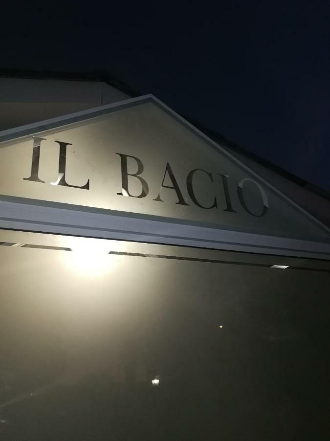 Апартаменты Posto Al Sole - Il Bacio Белвилл Экстерьер фото